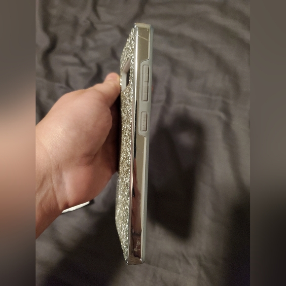 Phone case - Picture 4 of 5